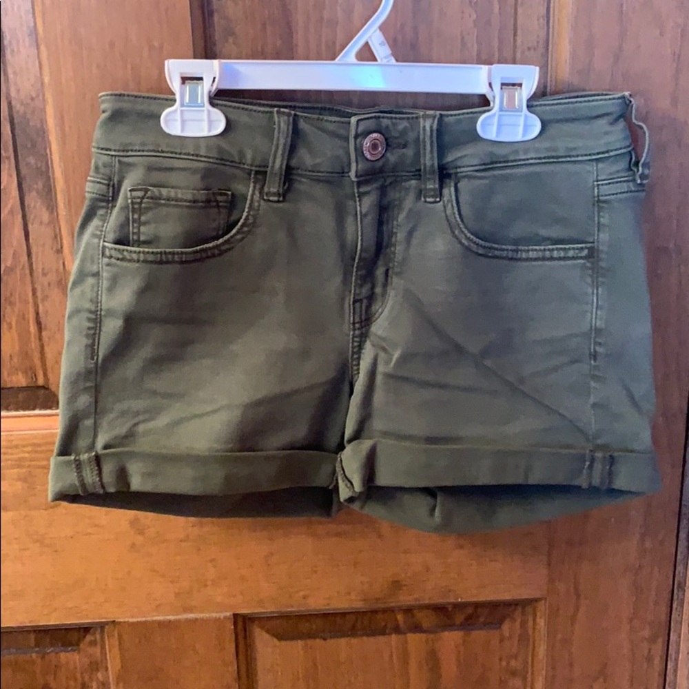 American eagle green Jean shorts size US 4